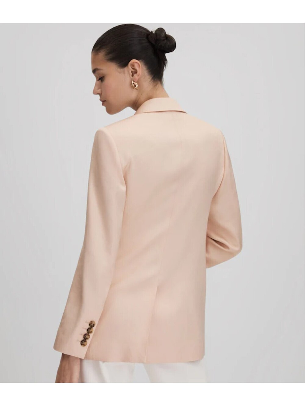 REISS EVE DOUBLE BREASTED SATIN BLAZER IN LIGHT PINK SIZE 6 NWT - Picture 2 of 7